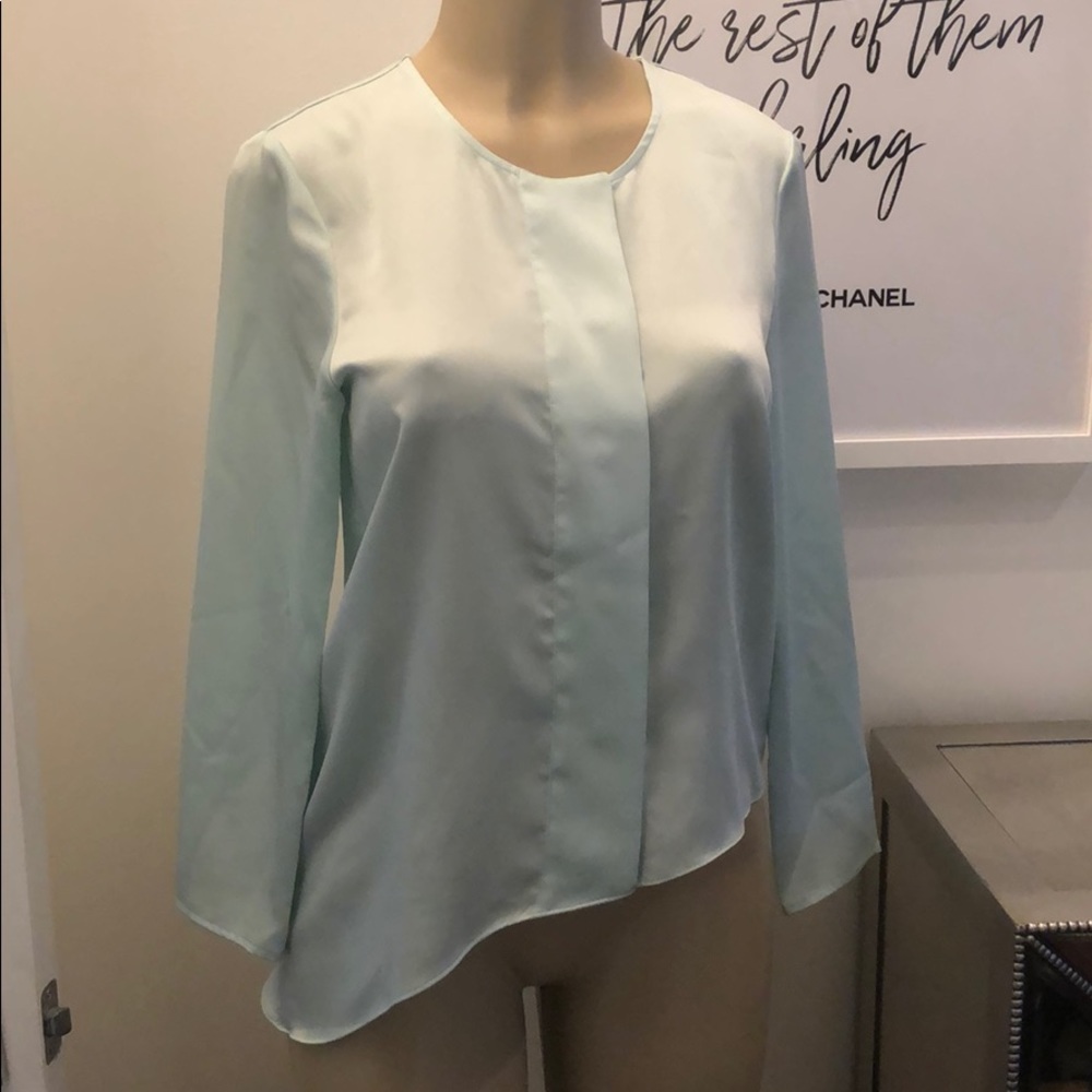 Cute A Symmetrical light blue H&M blouse - Picture 1 of 4